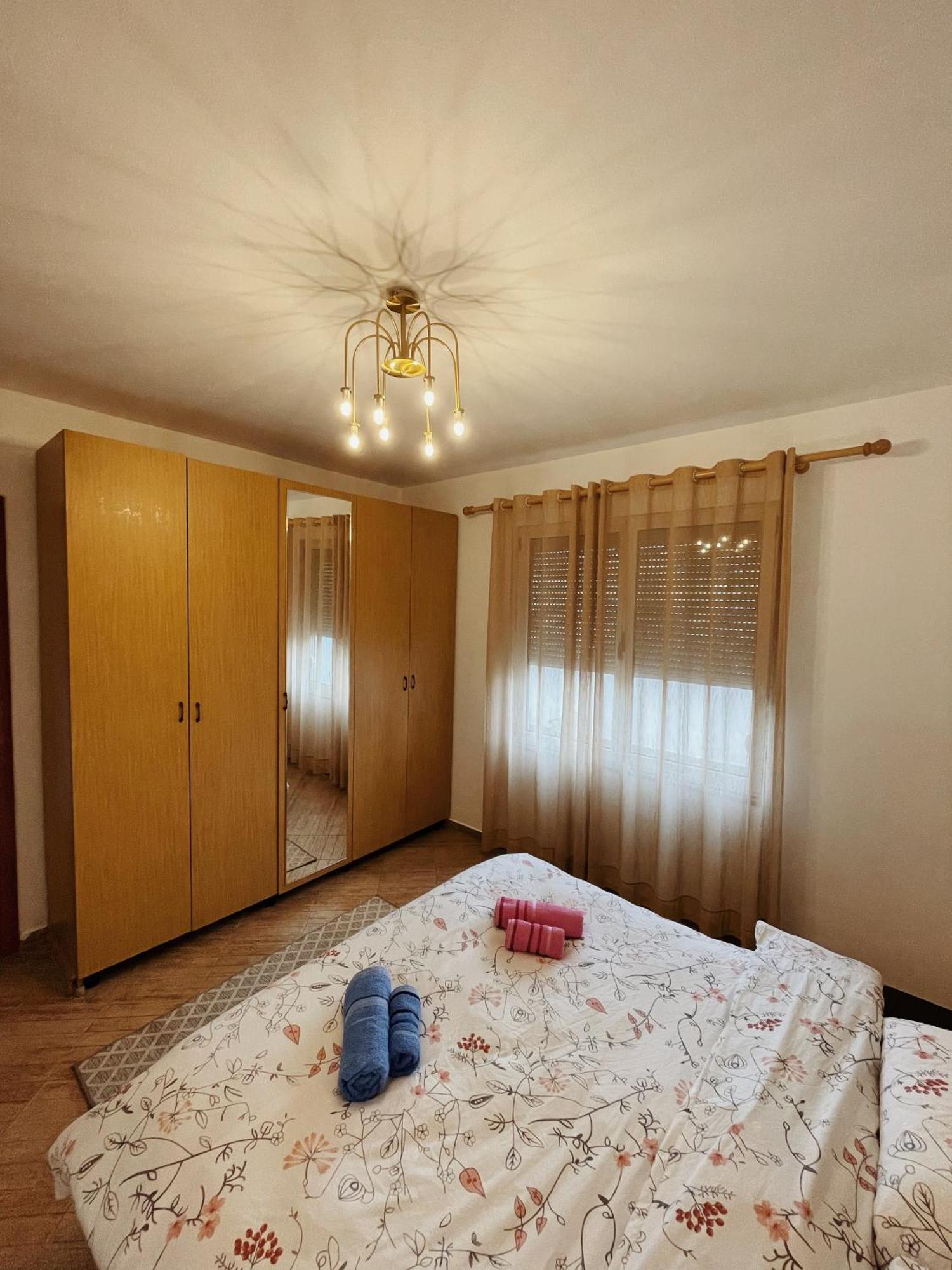 Lovely Apartment ティラナ エクステリア 写真