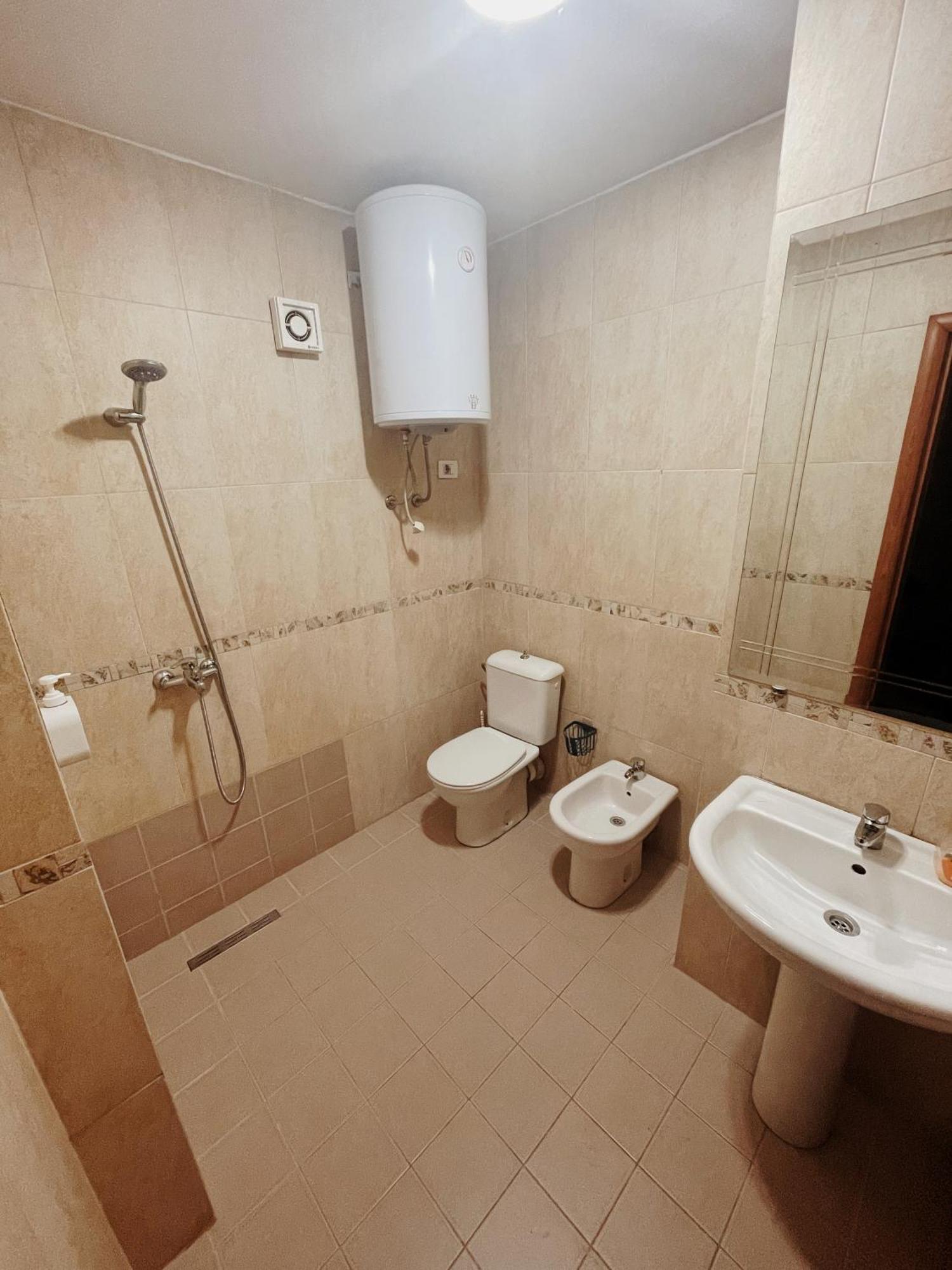 Lovely Apartment ティラナ エクステリア 写真